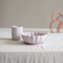 Load image into Gallery viewer, Mellow Kiku Silicone Dinnerware Set